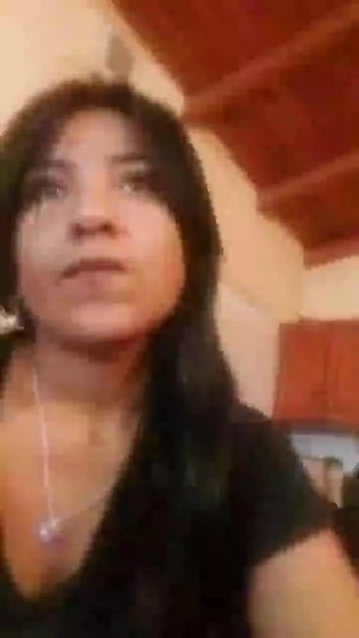 vale382 on Cam4 