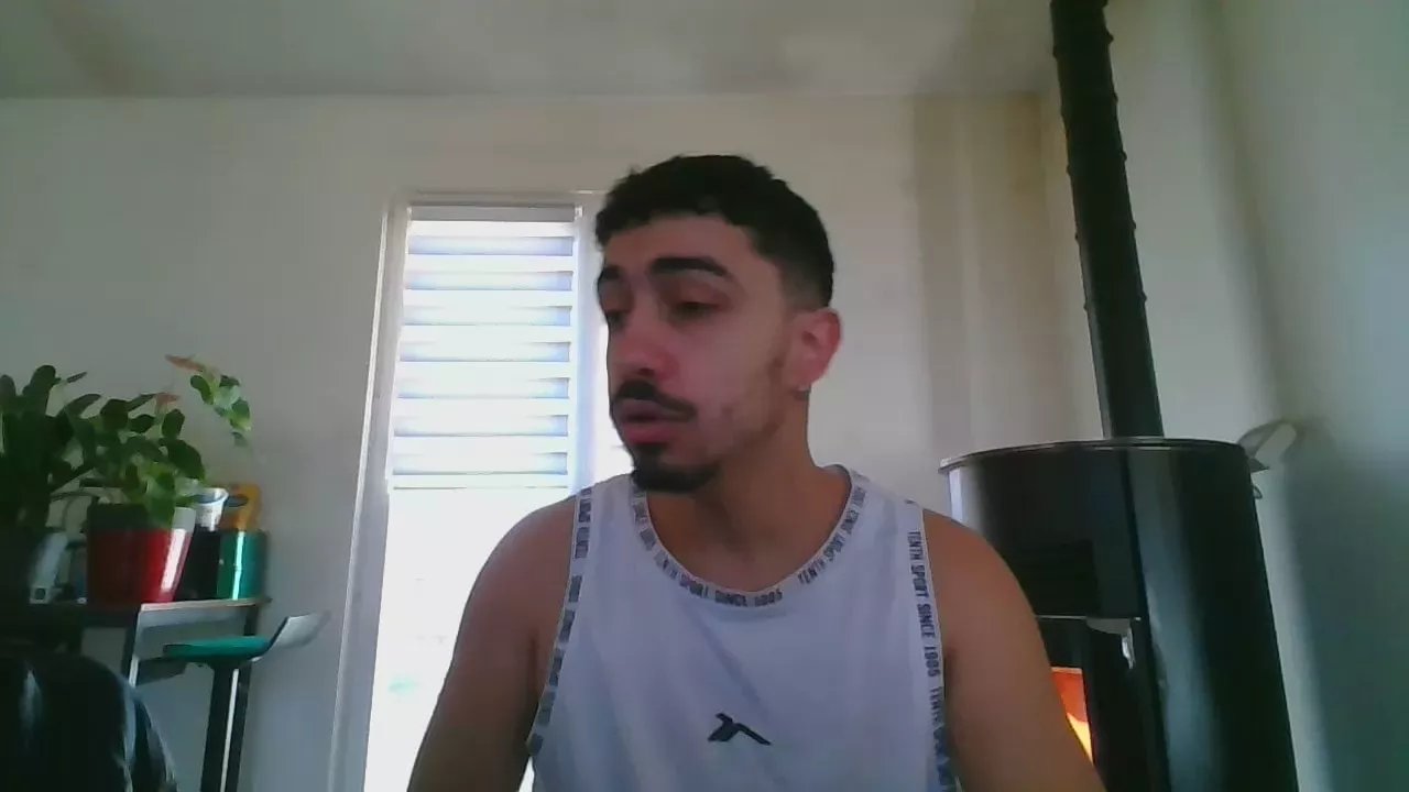 Offline valerio179 on Cam4