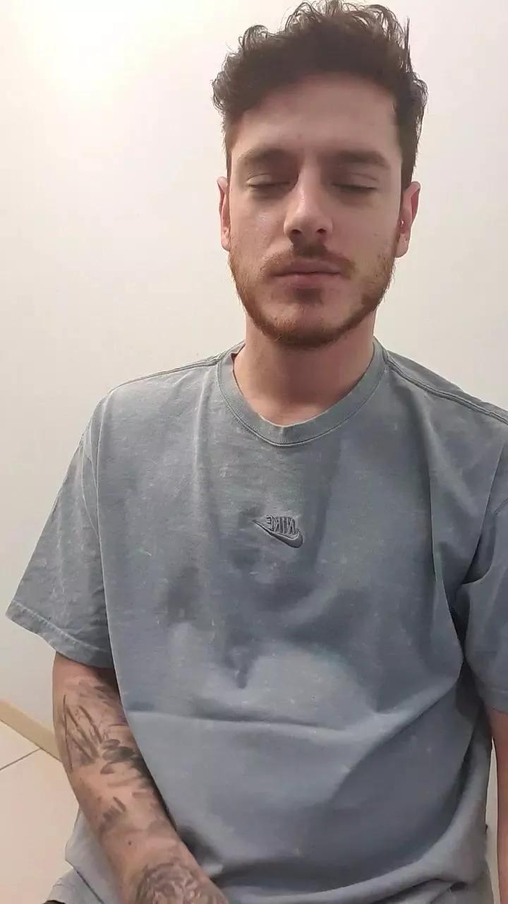 WetDream20 on Cam4 