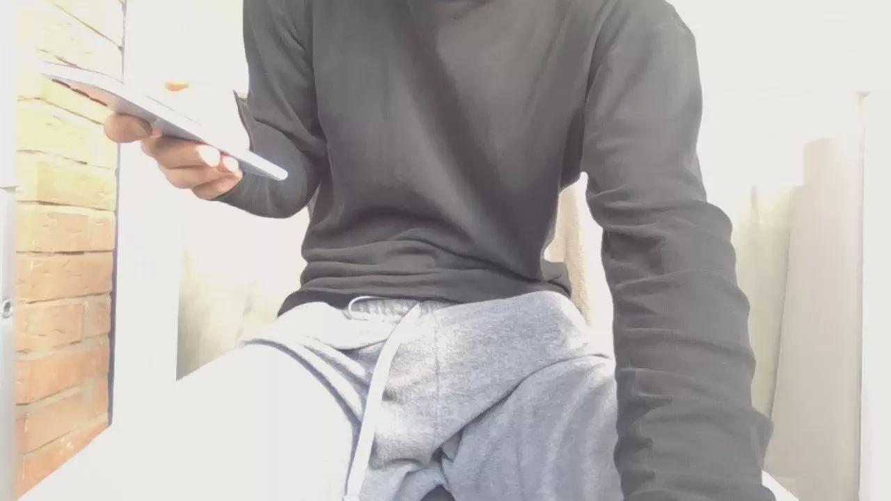 whatever8890 on Cam4 