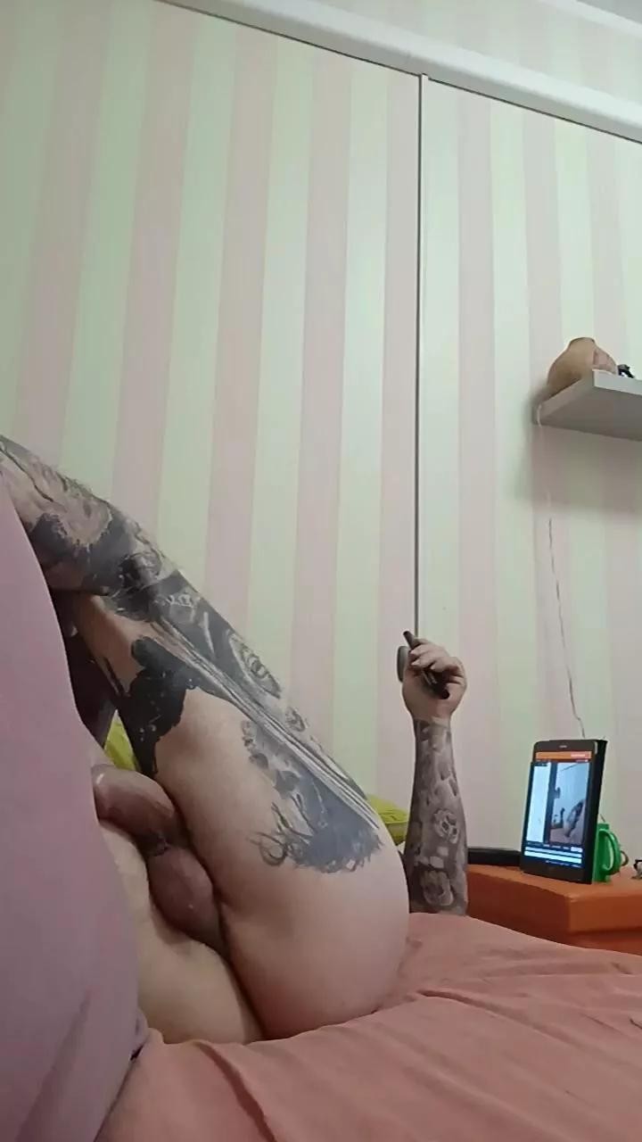 Yommyloveanal on Cam4 