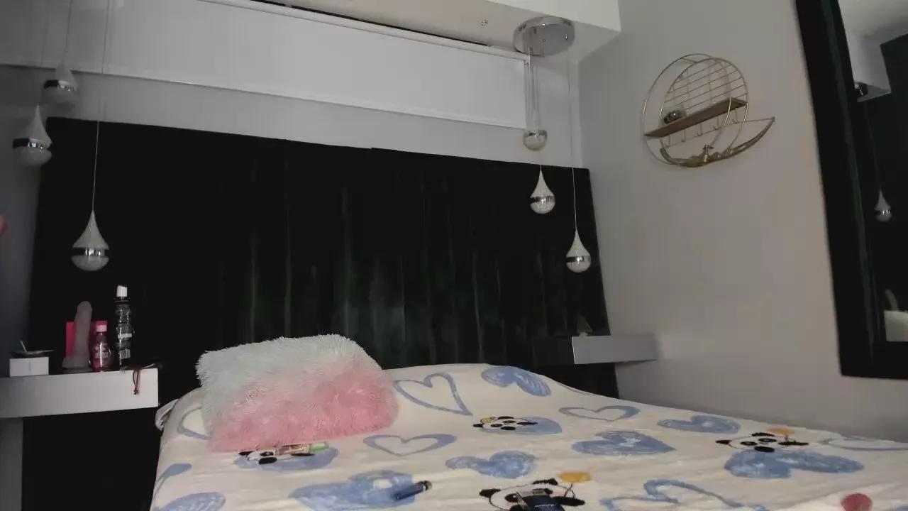 zoe_taylor on Cam4 