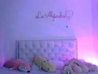 alelennoxxx on CamSoda 