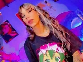 Freechat alexa-naughty on CamSoda