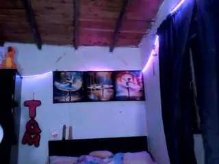 angelly-xxx on CamSoda 