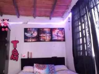 angelly-xxx on CamSoda 
