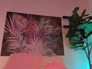 nicoleriveraa on CamSoda 