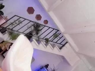 sofia-waltonx1 on CamSoda 