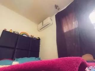 veroalva on CamSoda 