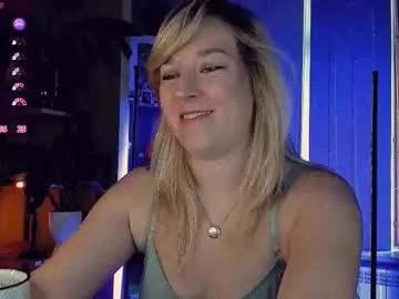 5_in_one on Chaturbate