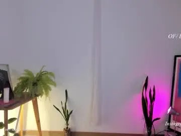 _bellaela on Chaturbate