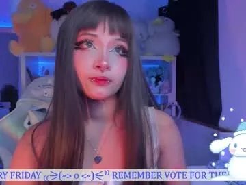 _heavenly_blue_ on Chaturbate