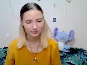 _kikiclark_ on Chaturbate 