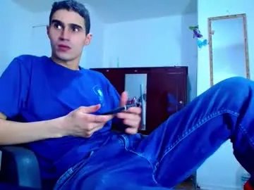 _skyleer_ on Chaturbate