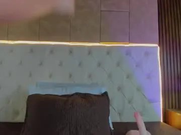 _valeryysmith_ on Chaturbate