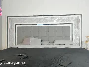 abril_victoria from Chaturbate