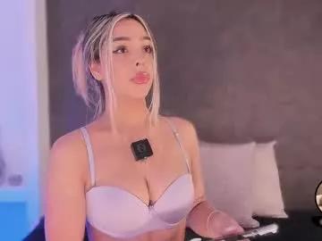 Freechat addison_baker on Chaturbate