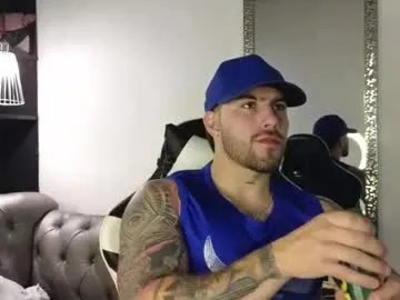 Freechat ades_lowe on Chaturbate