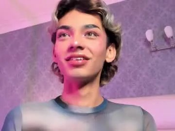 Private adonisaster on Chaturbate