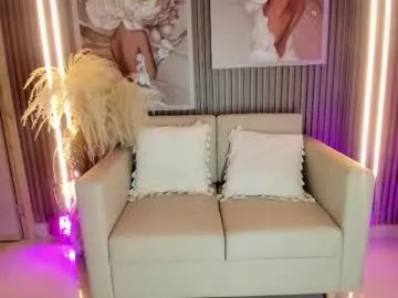 ailee_naughty on Chaturbate