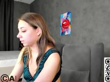 Freechat al1ice_moures on Chaturbate