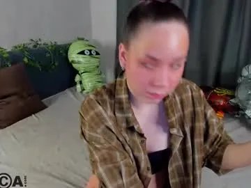 Freechat al1ice_moures on Chaturbate