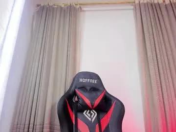 Freechat aleja_hill on Chaturbate