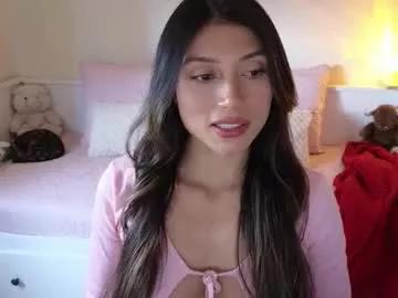 alejandhra on Chaturbate