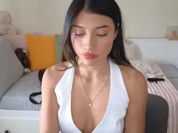 alejandhra on Chaturbate