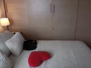 alejandhra on Chaturbate