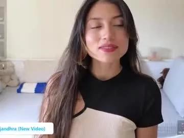 alejandhra on Chaturbate