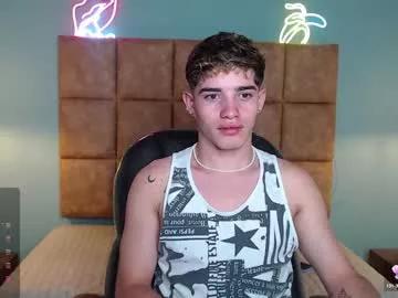 alejootwink on Chaturbate 