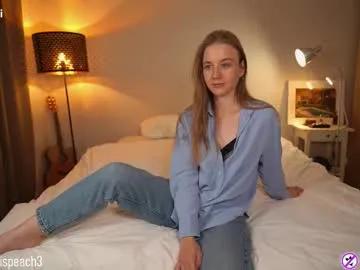 Freechat alexispeach on Chaturbate