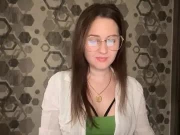 Freechat almostinnocent_ on Chaturbate