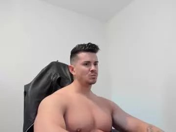 alphagodleatherking92 on Chaturbate