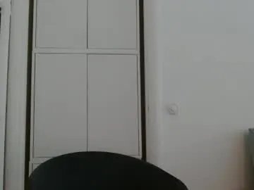 Freechat alphahung23 on Chaturbate