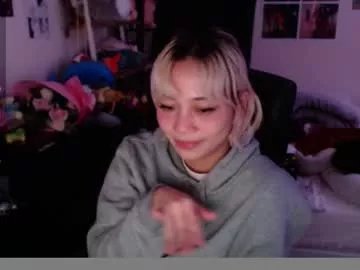 amateuroras on Chaturbate