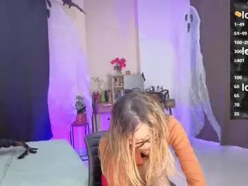 Private amelieaxie on Chaturbate