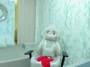 anavelvett — I want you to take control of my toy - Goal: Show oil ass + Spanking in ass x10 [68 tokens left] #mature #milf #bigtits #latina #curvy