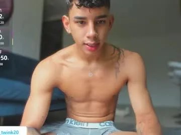 andrew_twink18 on Chaturbate
