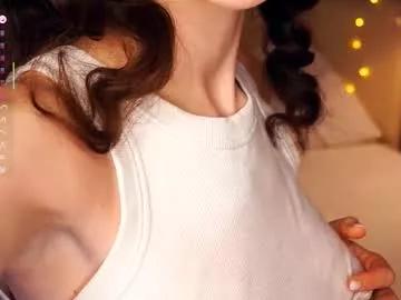 Freechat angelicapretybb on Chaturbate