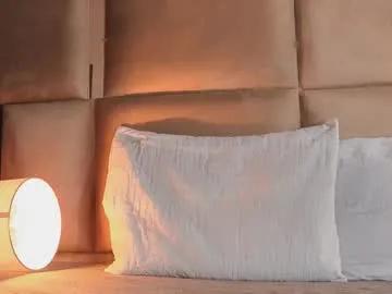 Freechat angelinepossy on Chaturbate