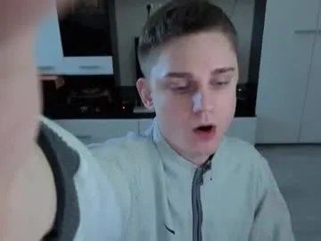 angryzan on Chaturbate