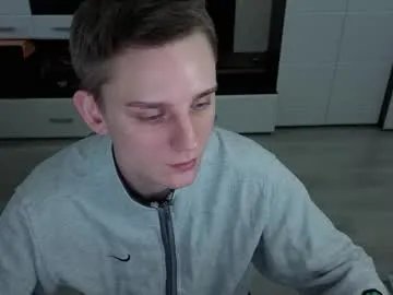 angryzan on Chaturbate