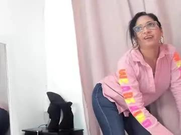 annaarela on Chaturbate 