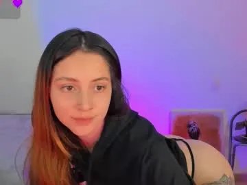 Freechat anniemora_ on Chaturbate