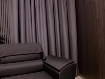 Admire Chaturbate's Antoniovalentinidiamond antoniovalentinidiamond from Chaturbate