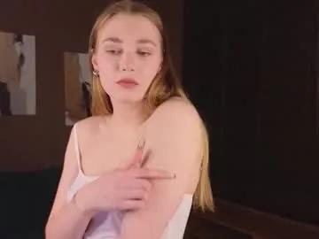 aprildray on Chaturbate