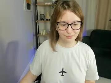 Group arizzzona_baby on Chaturbate