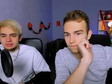 Watch Chaturbate's Astren_villo astren_villo from Chaturbate